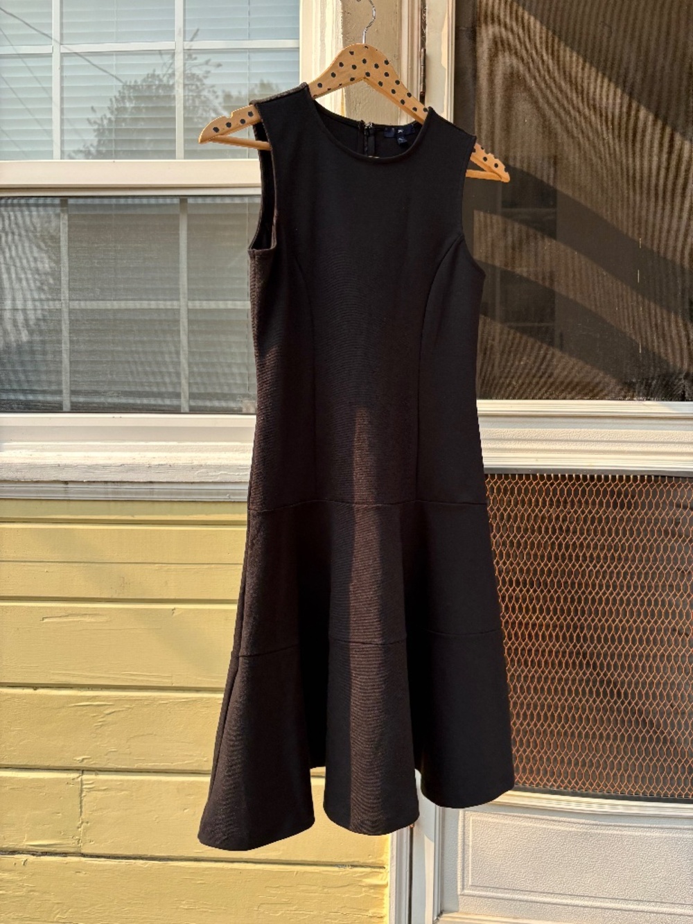 GAP Drop Waist Scuba Little Black Dress Women's 4